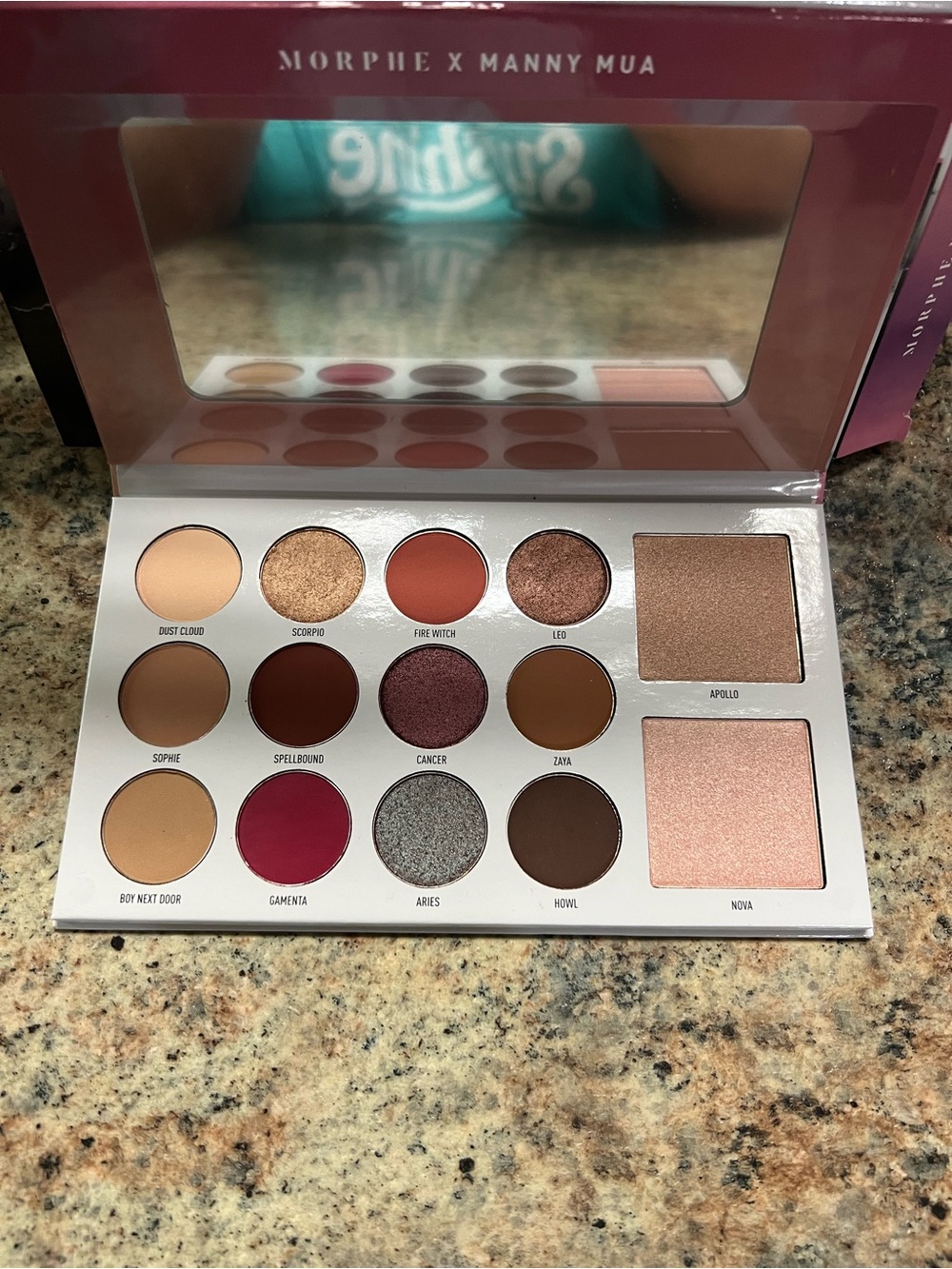 Morphe x Manny MUA Glam Palette — Marble Gray and Pink Accents - Picture 2 of 3